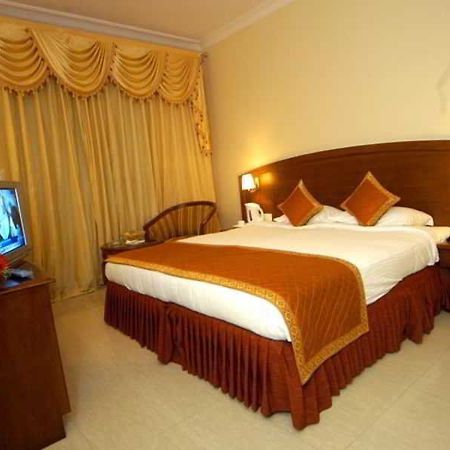 Aj International Bangalore Room photo
